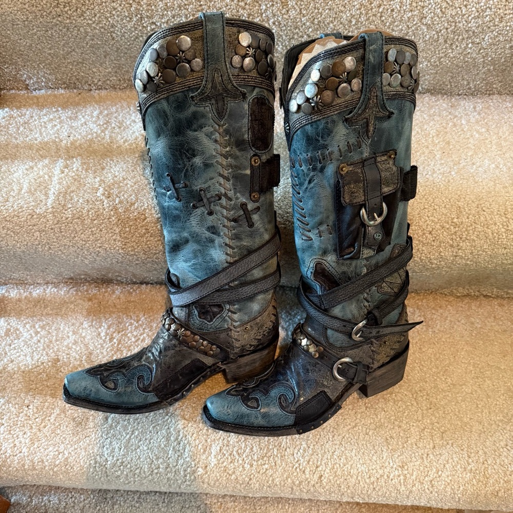 Double D Ranch Women’s Blue Heeled Boots - Size 6.5 - New